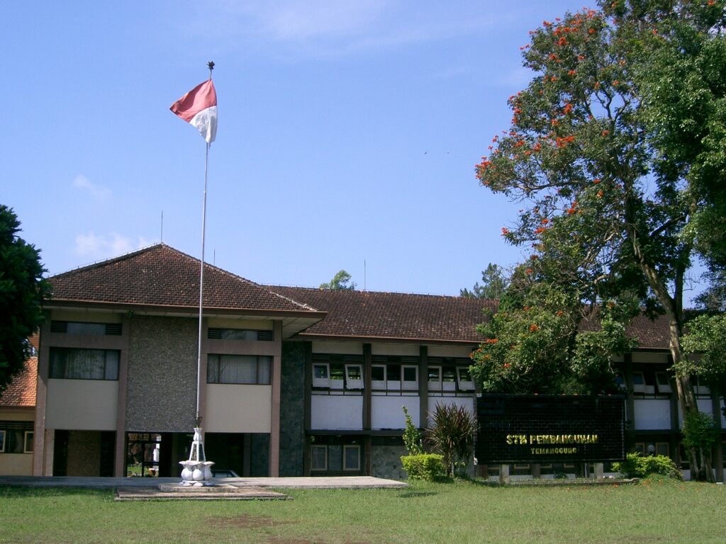 10 Sekolah Terbaik di Indonesia menurut Kemdikbud